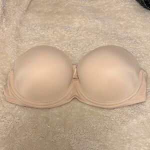 PINK Everyday Strapless Smooth T-Shirt Bra in Nude